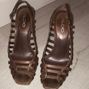 ALDO Brown Leather shoes super cute.